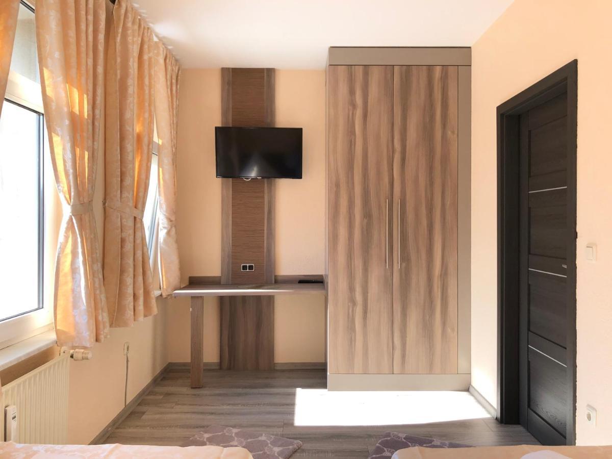 Pension Goldenes Vogtland Adorf Екстериор снимка