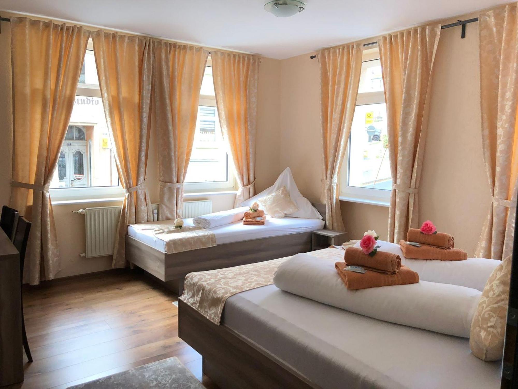 Pension Goldenes Vogtland Adorf Екстериор снимка
